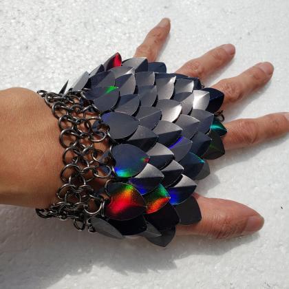 Gothic Scalemaille Gloves,holographic Scale Mail..